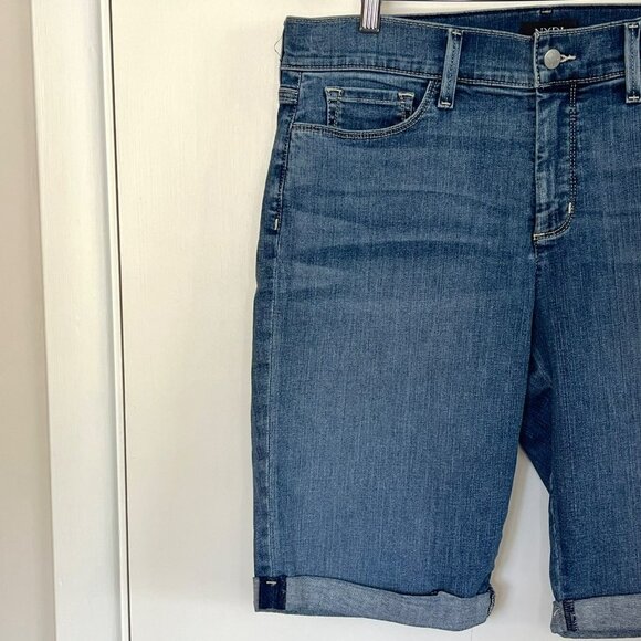 NWOT NOT YOUR DAUGHTERS JEANS NYDJ  BRIELLA 11” DENIM SHORTS SIZE 12 - Picture 4 of 7